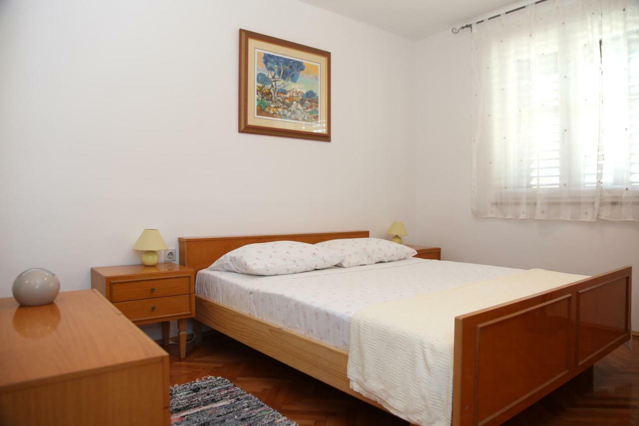 Seaside Apartment Tisno Extérieur photo