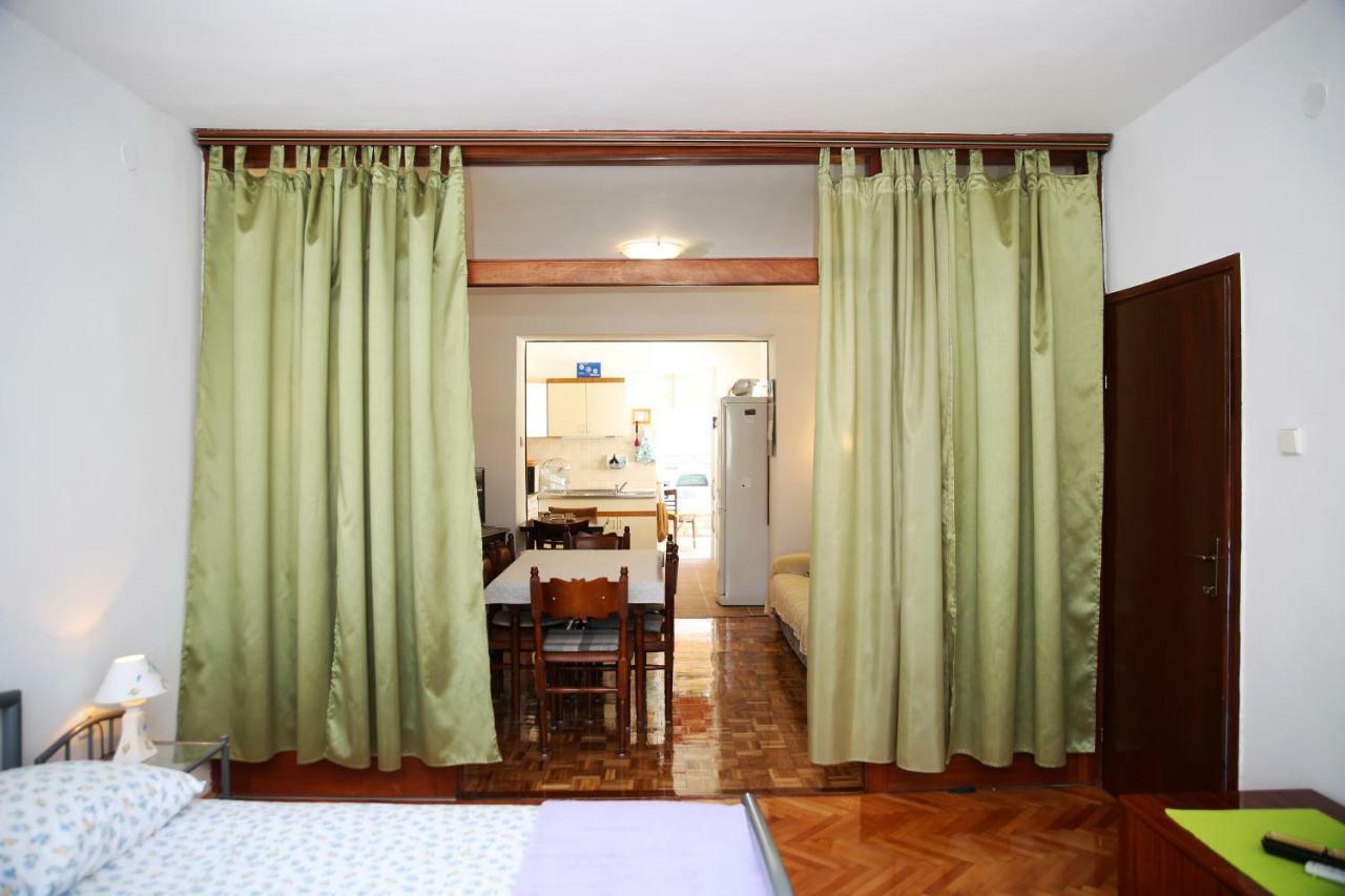 Seaside Apartment Tisno Extérieur photo
